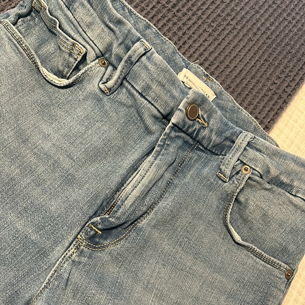 Good American Good Legs Denim Jeans - Picture 2 of 3